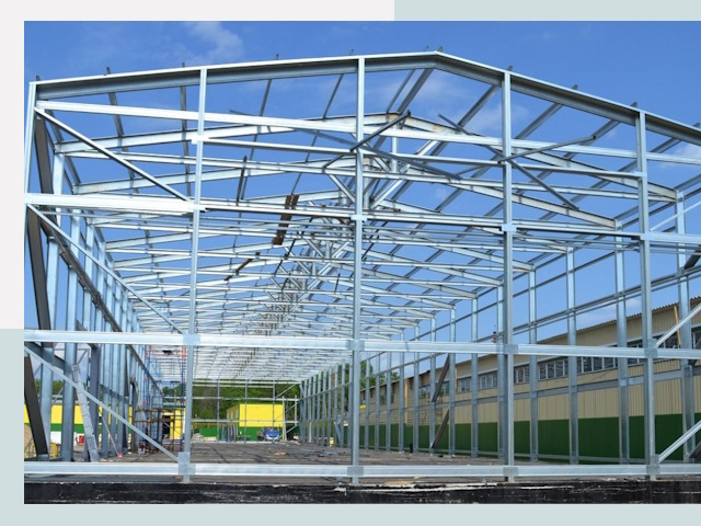 Строительство фабрик в Старом Осколе